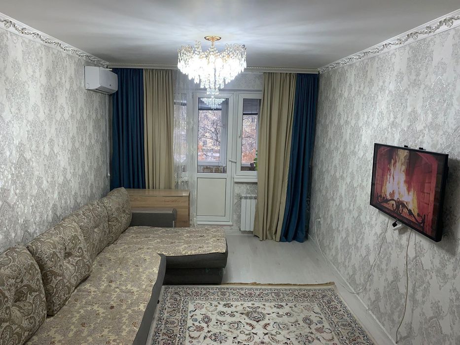 Срочно квартира двухкомнатная район Атакент