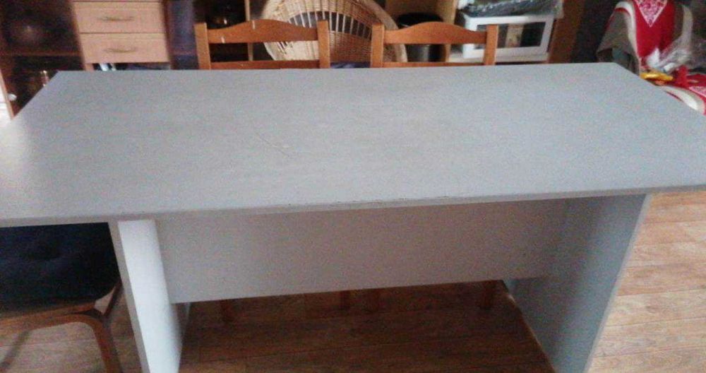 Мебель для склада, офиса, дачи - столы, стеллажи