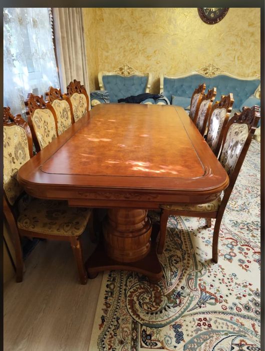 Продам стол со стульями