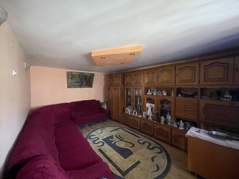 Casă P+1 de vânzare – Bariera Vâlcii, str. Primăverii