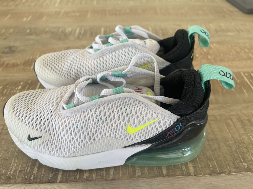 Kids' Air Max 270 Sneaker, EU 29.5