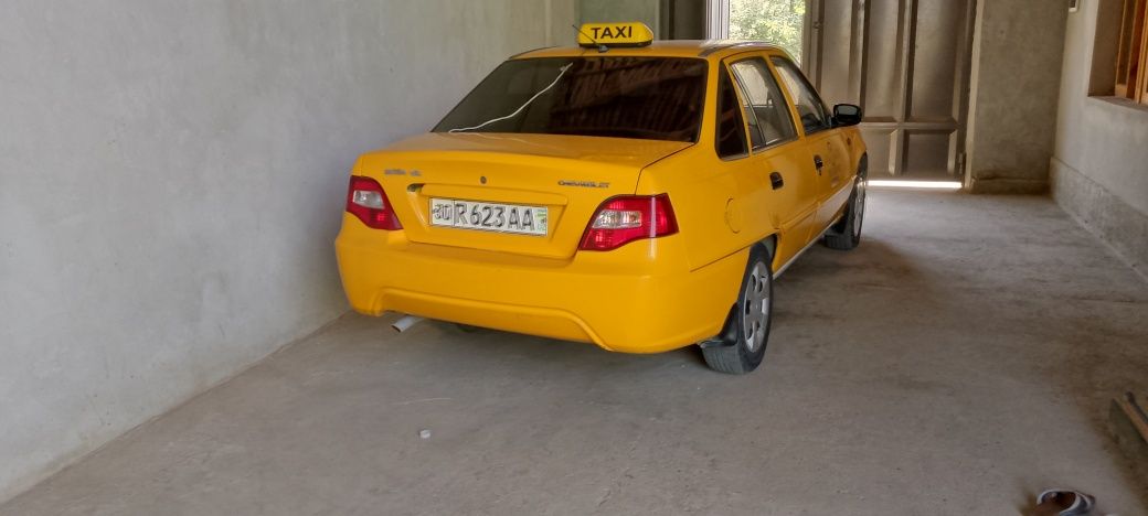 Nexia Daewoo 2 yili:2009,bosgan yul:300km,rangi : sariq