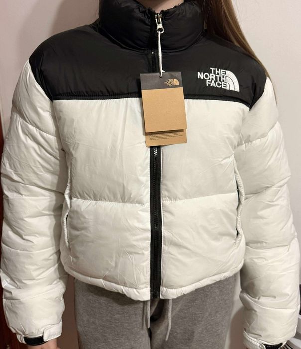The north face geci puffer femei
