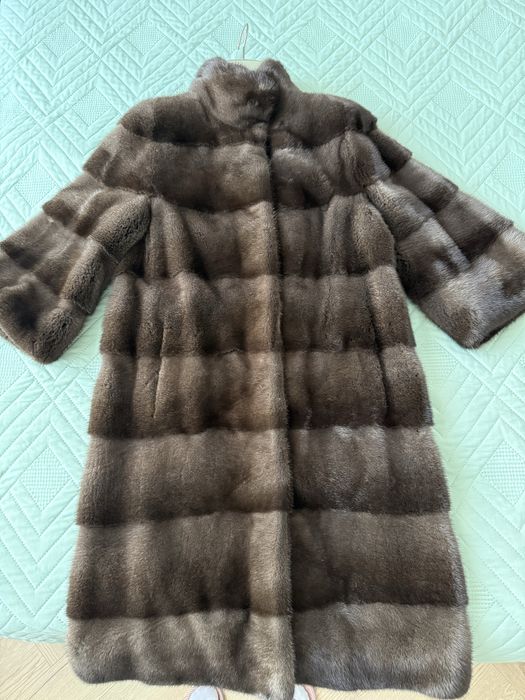 Продам шикарную норковую шубу