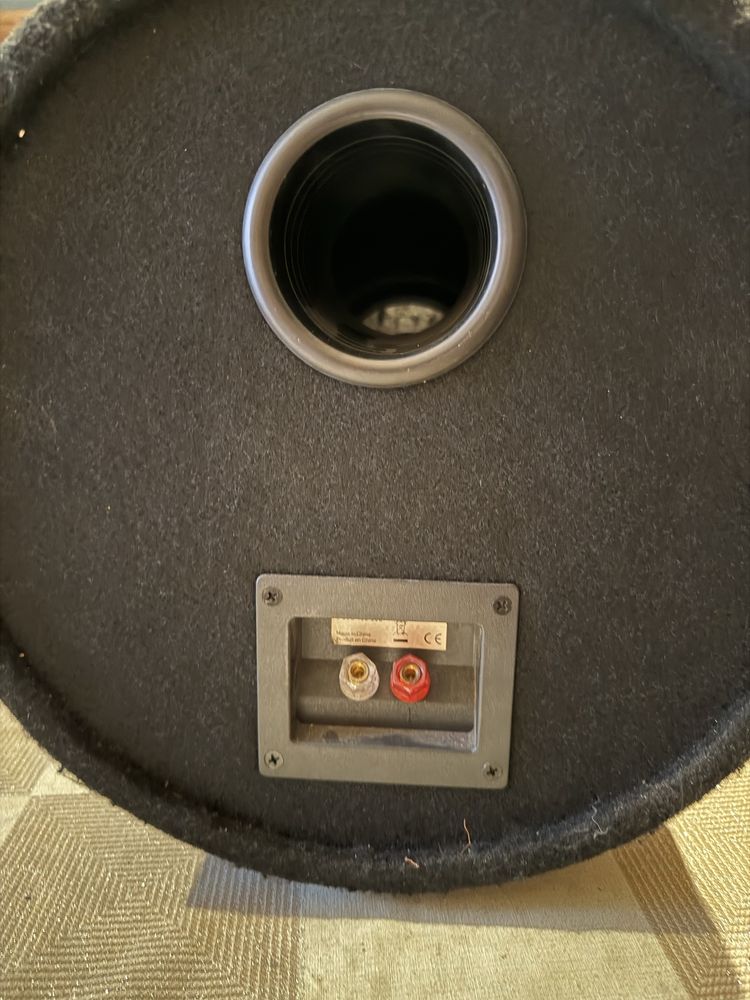 Бас каса blaupunkt