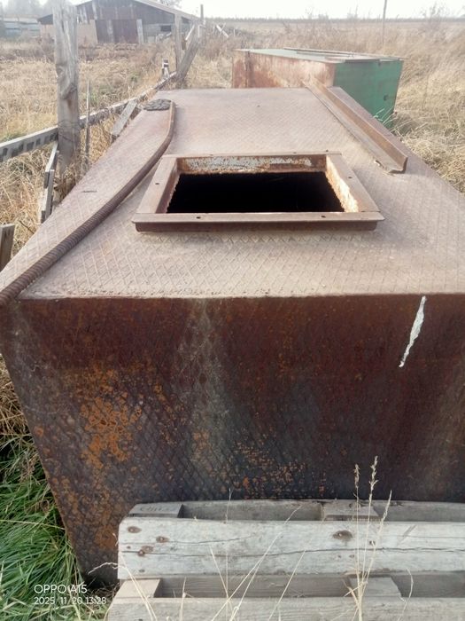 Ёмкост 4 тон Толстый металл для воды