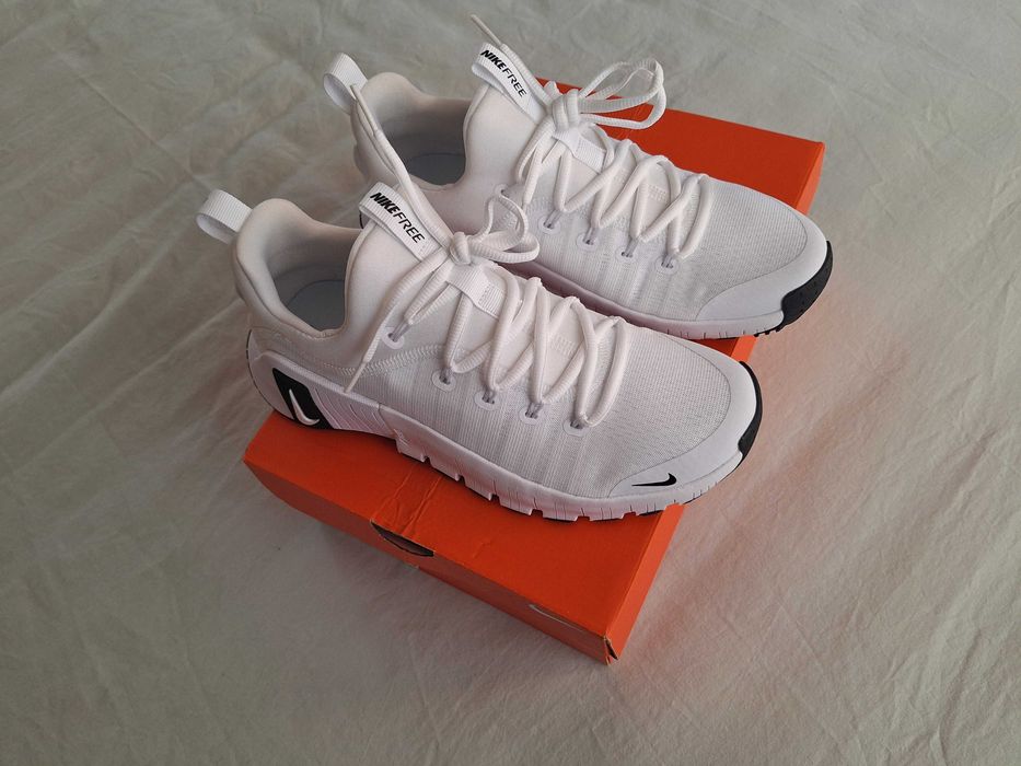 Чисто нови дамски  маратонки NIKE Free Metcon 6