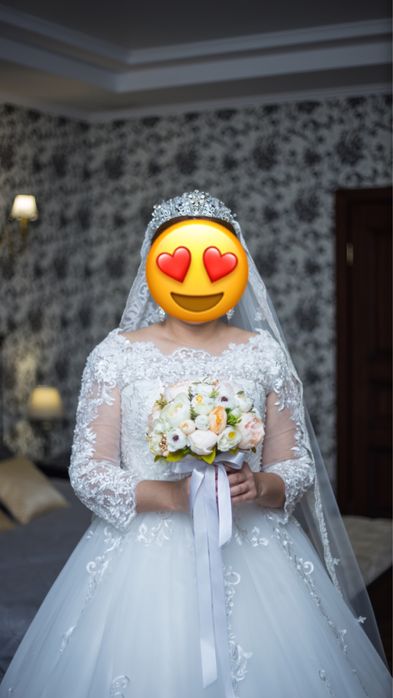 Шикарное свадебное платье!