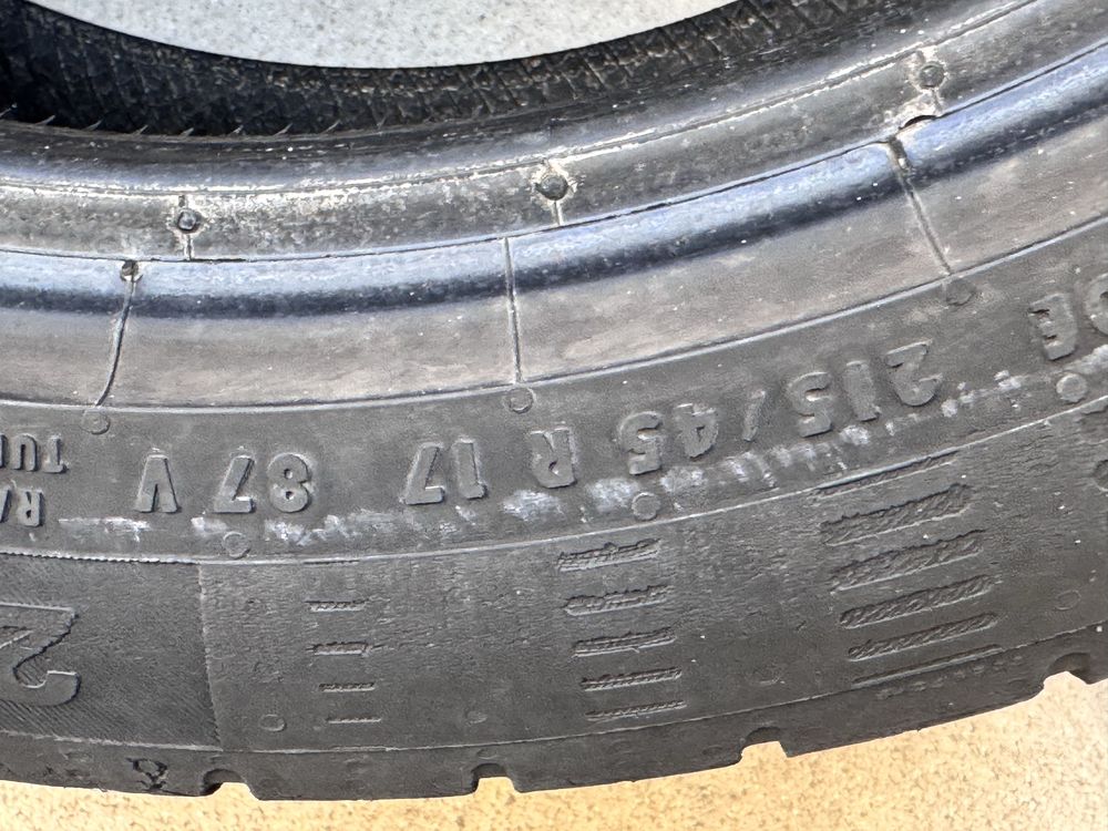 215/45/R17 Continental EcoContact5 4бр летни dot0317 6-7mm