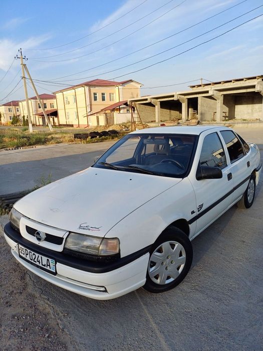 Опель Вектра 1.8