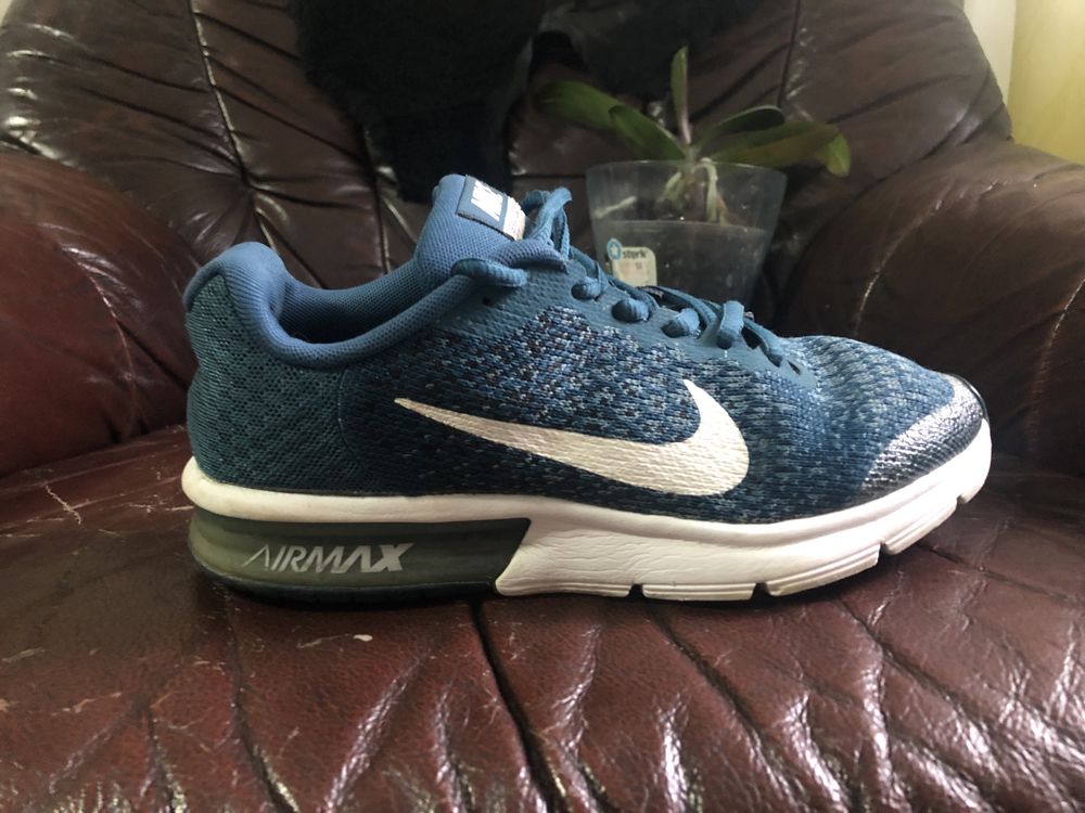 Adidasi Nike Air Max Sequent 2 - Dama