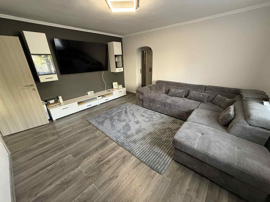 Vand apartament 2 camere