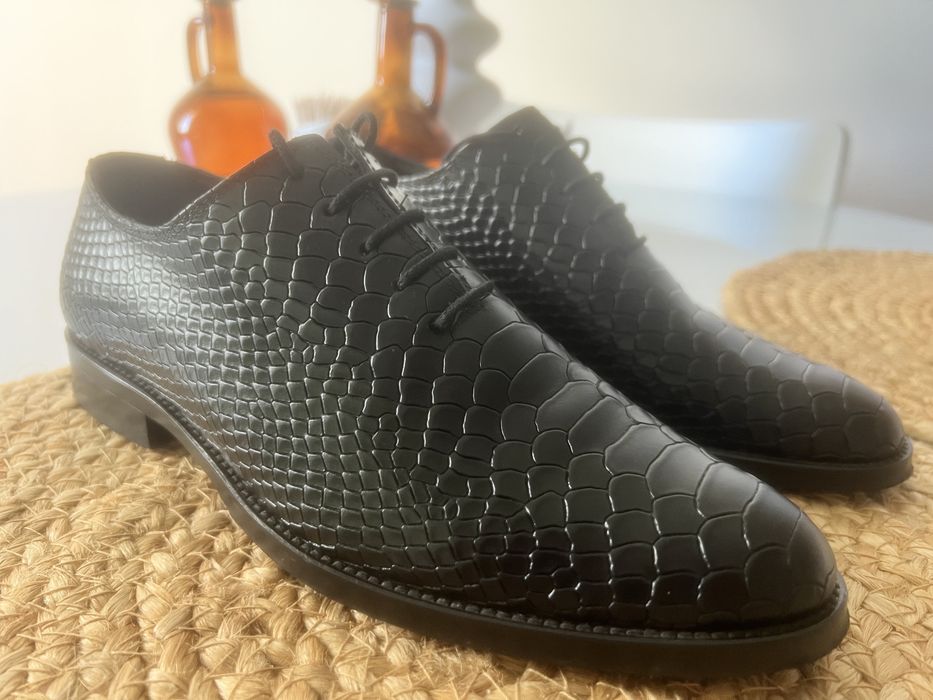 Pantofi piele negri noi