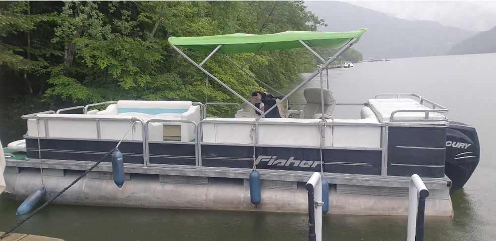 Închiriez ponton pe lacul Tarnița,barcă ponton,cabană pe apă,croazieră
