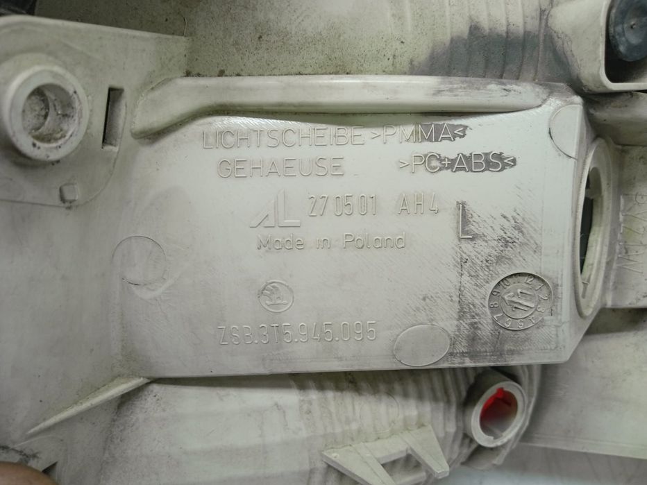 Stop stanga spate 3t5945095 Skoda Superb 2 [2008 - 2013]