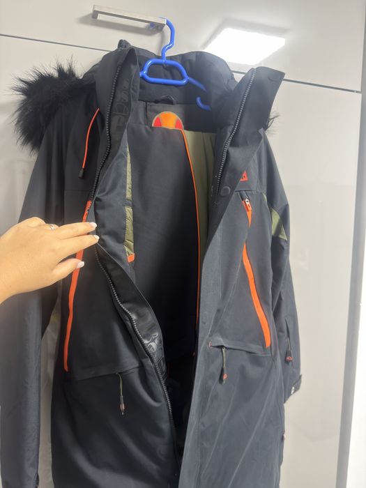 Costum ski pantaloni si geaca Ellesse