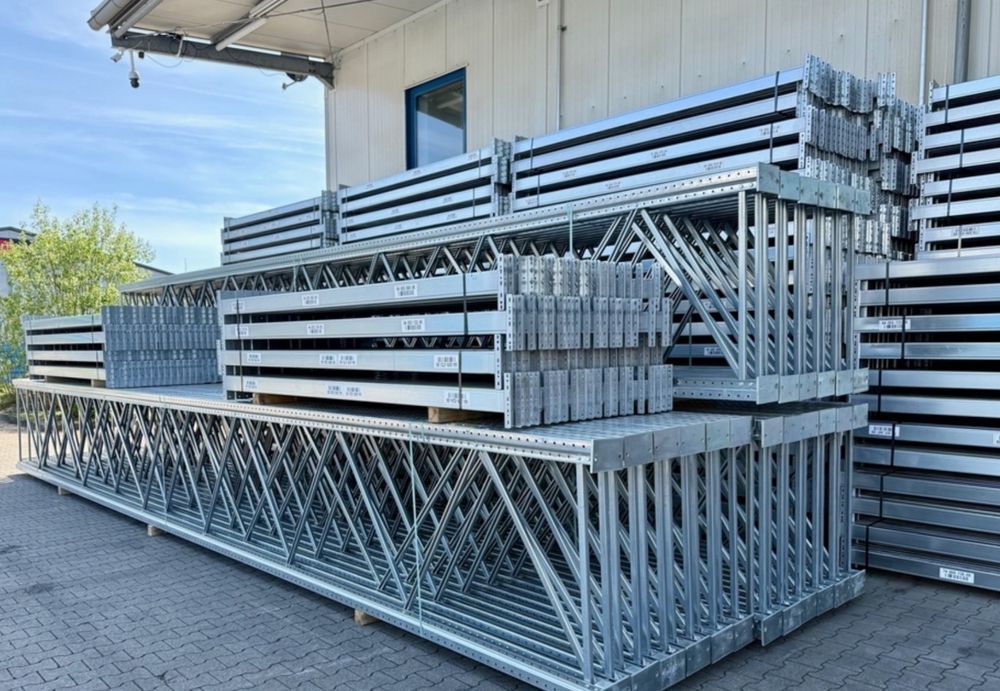 Rafturi pentru paleți industriale second-hand