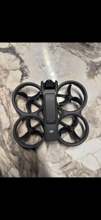 DJI Avata 2 cu RC Motion 2 si Goggles 2 si 1 acumulator