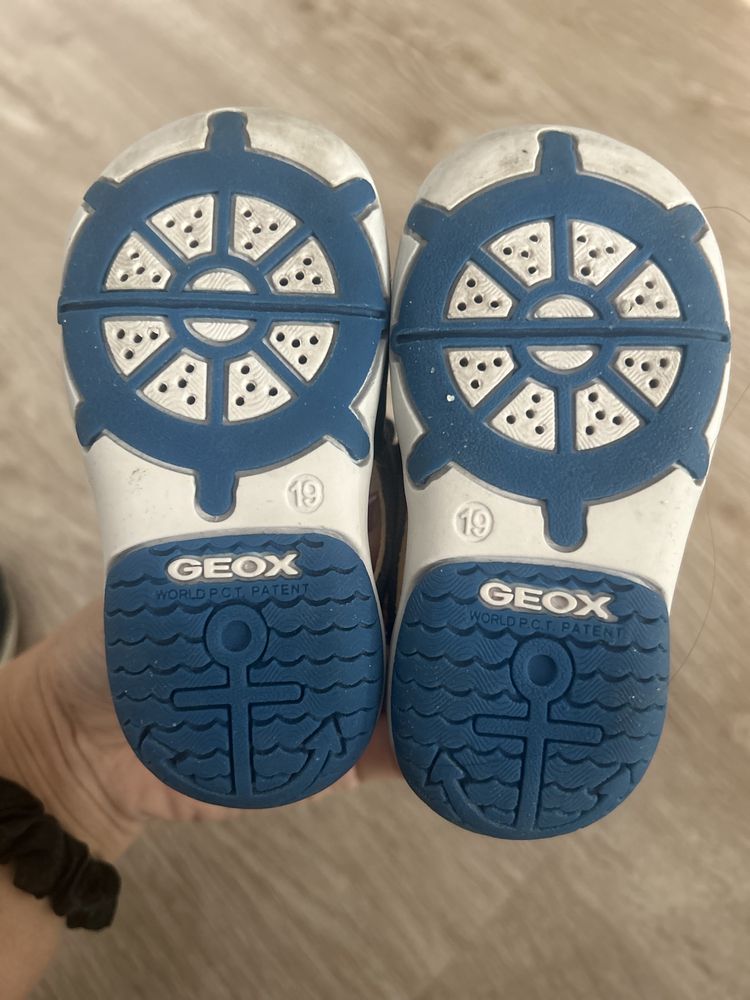 Обувь детская Geox оригинал в отличном состоянии