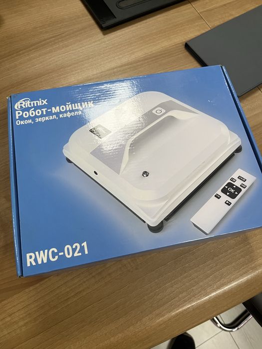 Мойщики окон RITMIX RWC-021 в комплекте