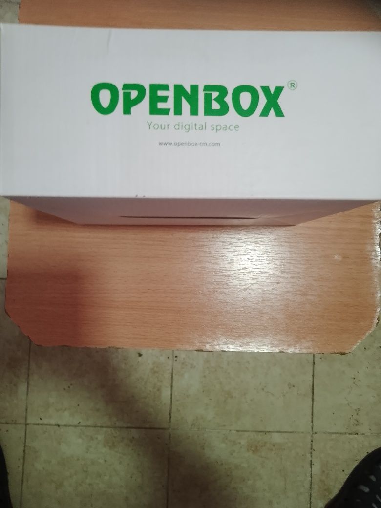 Продам спутниковый тюнер Openbox S3 mini
