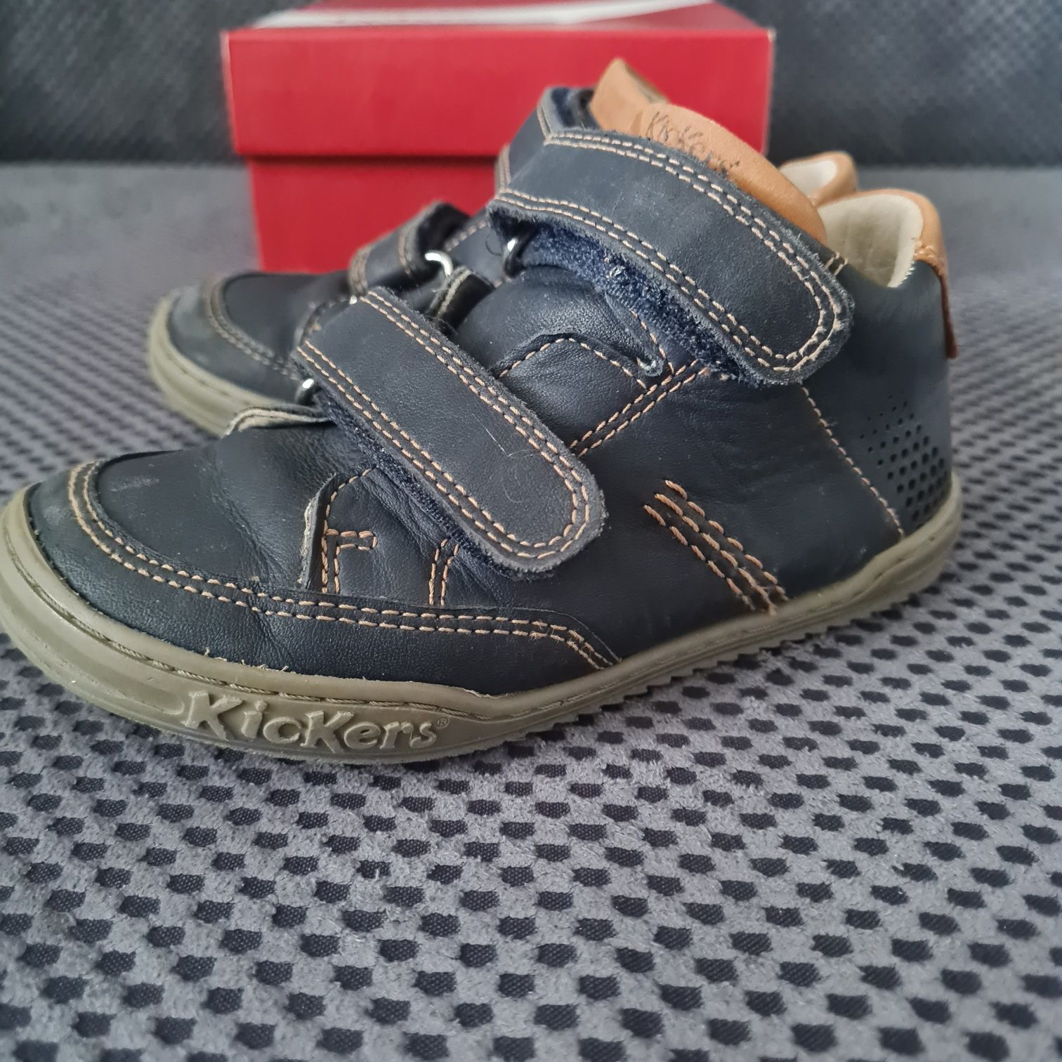 KicKers, кожени, номер 27