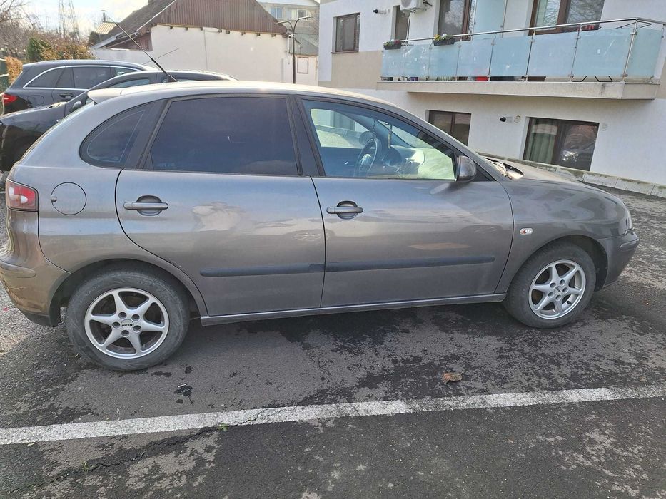 Vand masina pentru rabla sau dezmembrare