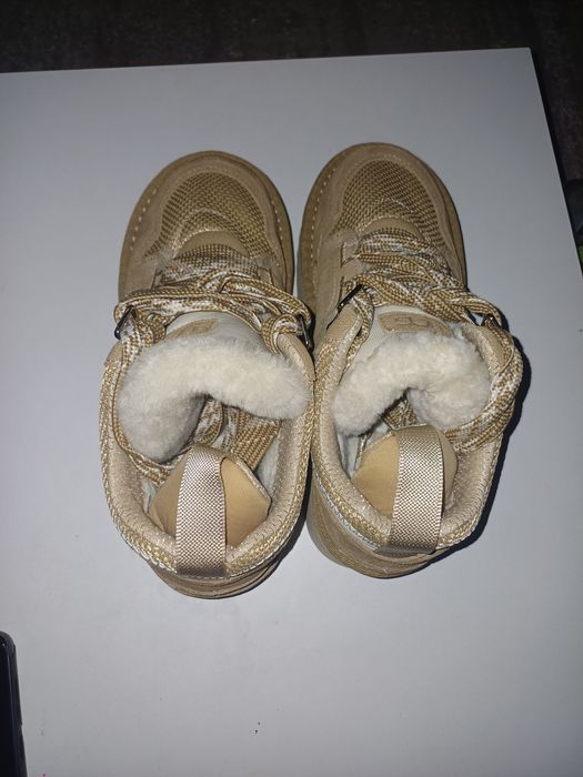 UGG Lowmel (mărimea 38)