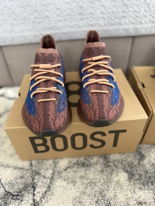 Adidas yeezy 350 380 42.5