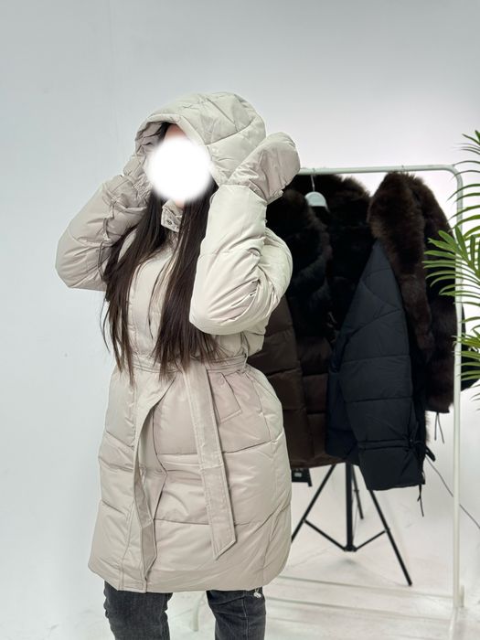 Женская зимняя куртка НОВАЯ