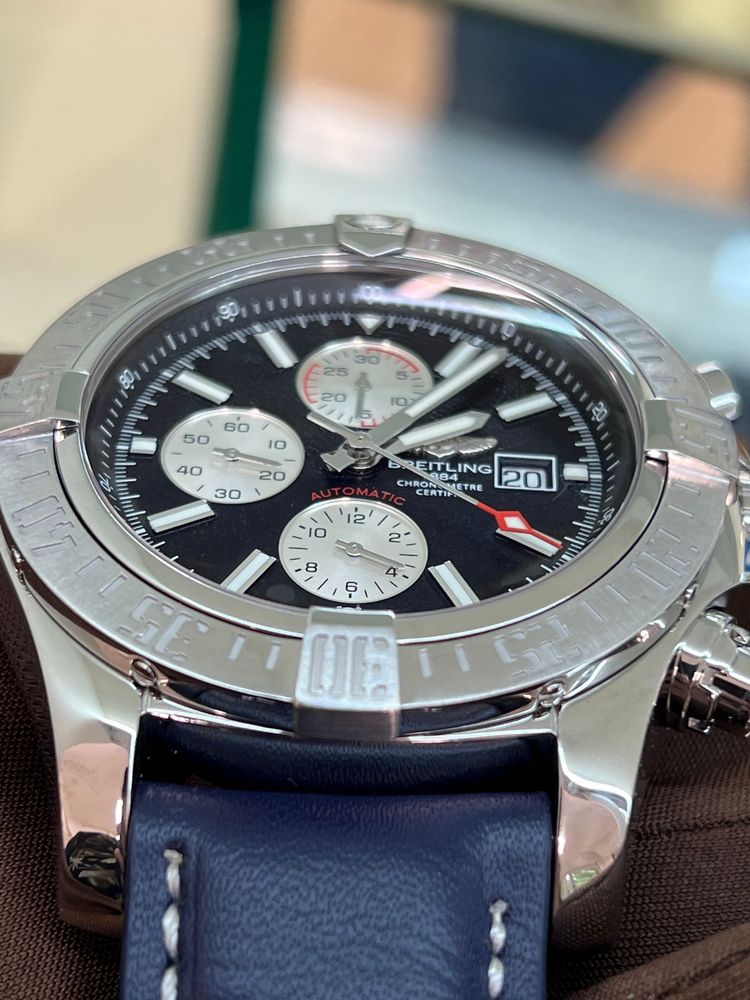 Breitling Super Avenger II  с 5 години гаранция