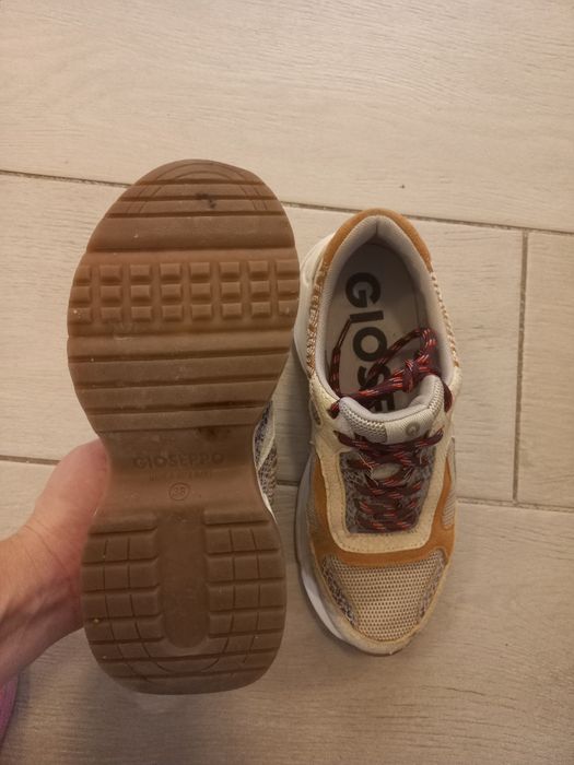 Pantofi eleganti Gioseppo 38
