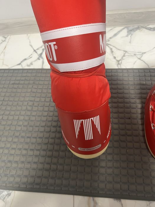 Ботуши moon boot