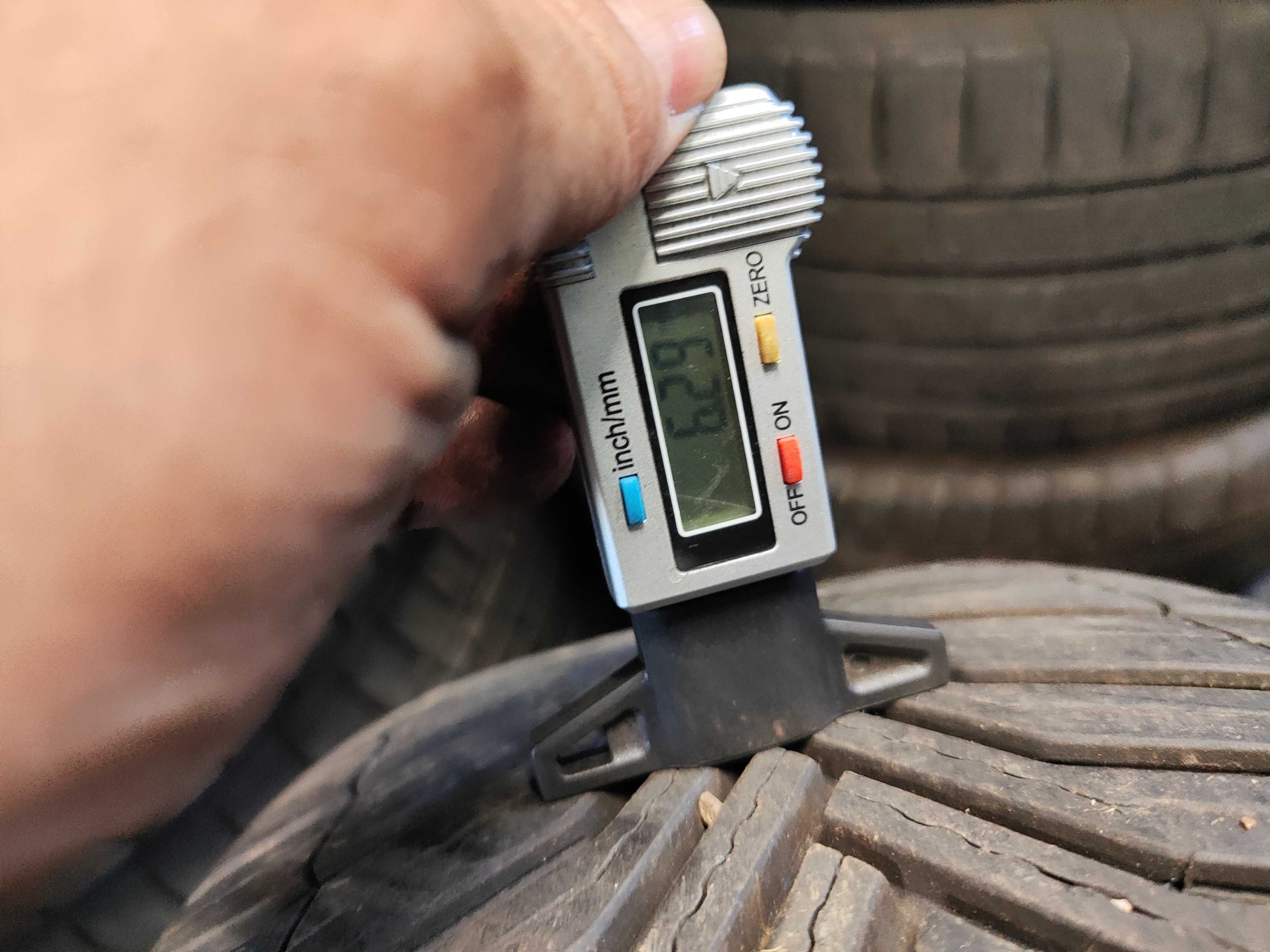 4бр.зимни гуми 235/55/18 Michelin