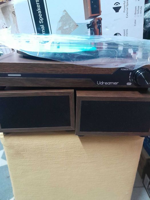 Грамофон Udreamer с 2 двойни стерео високоговорителя кафяв