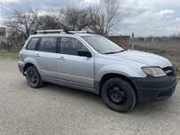 Mitsubishi Outlander 2.0i Митсубиси Аутлендер 2.0и на части!!
