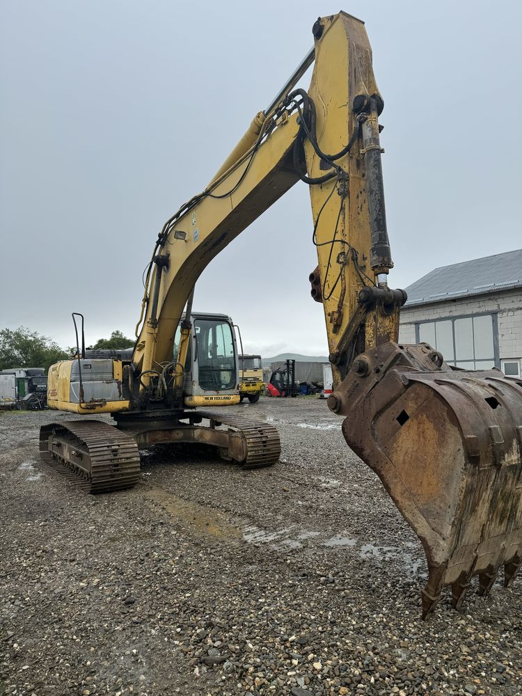 De vanzare New Holand Kobelco E 265B an2008