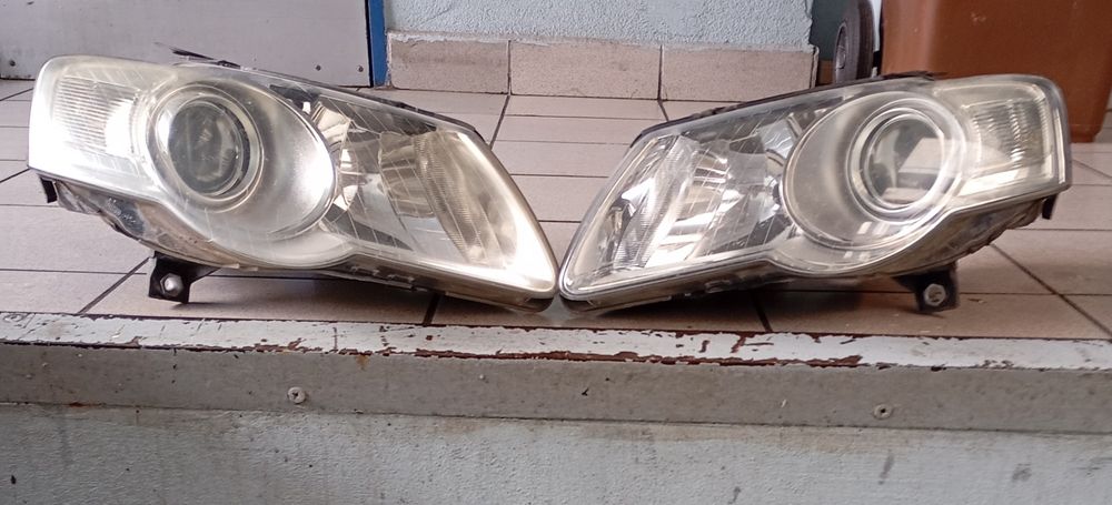 Faruri Volkswagen pasat b6