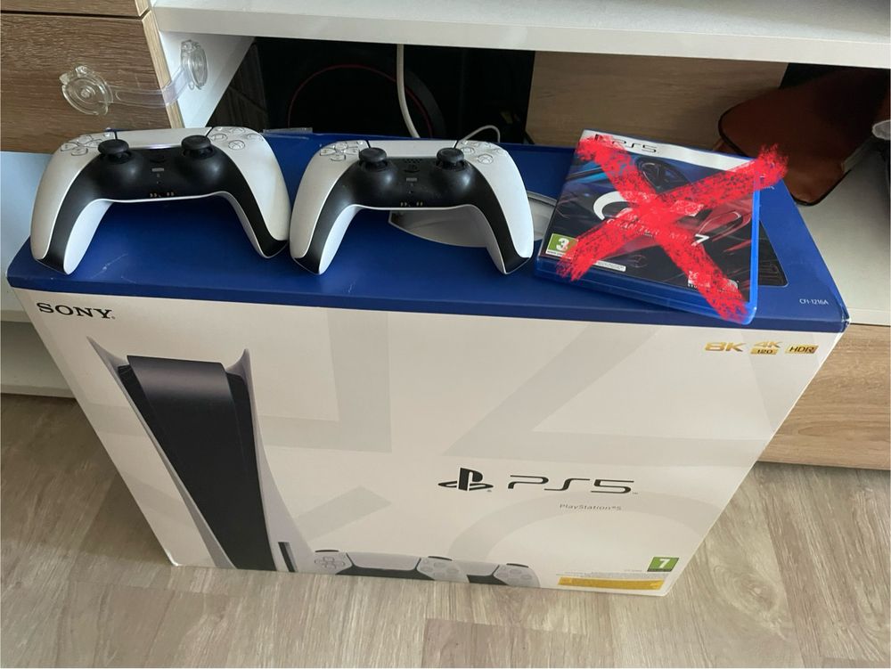 Playstation 5 Disc с два джойстика