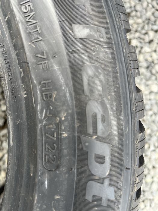 Hankook 215/55/17 Нови