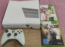 Consola Xbox 360 S WHITE editie limitata rara , jocuri ,maneta,cabluri