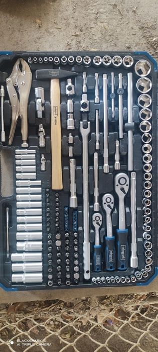 Набор инструментов ключей