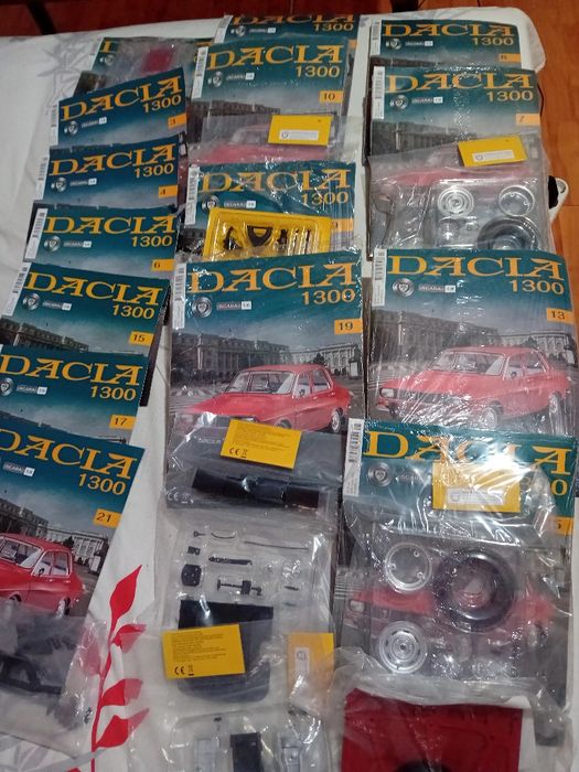 Vând reviste cu Dacia