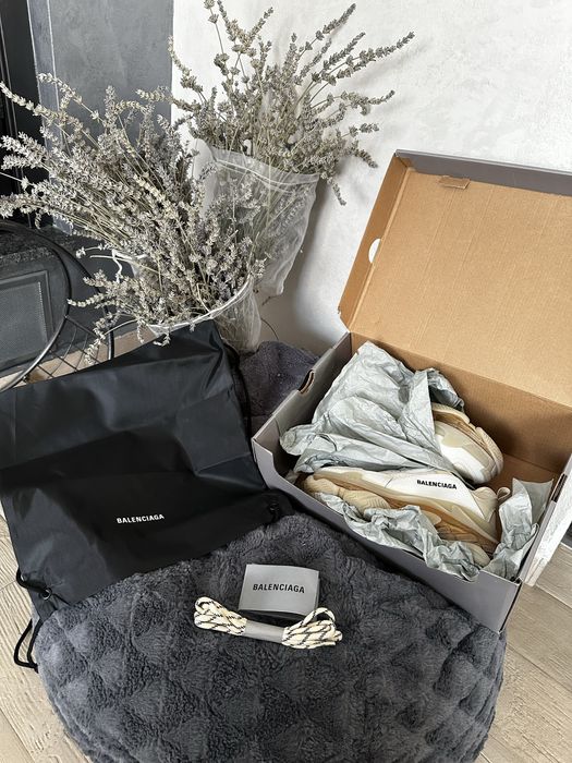 Balenciaga Triple S Bej / Beige