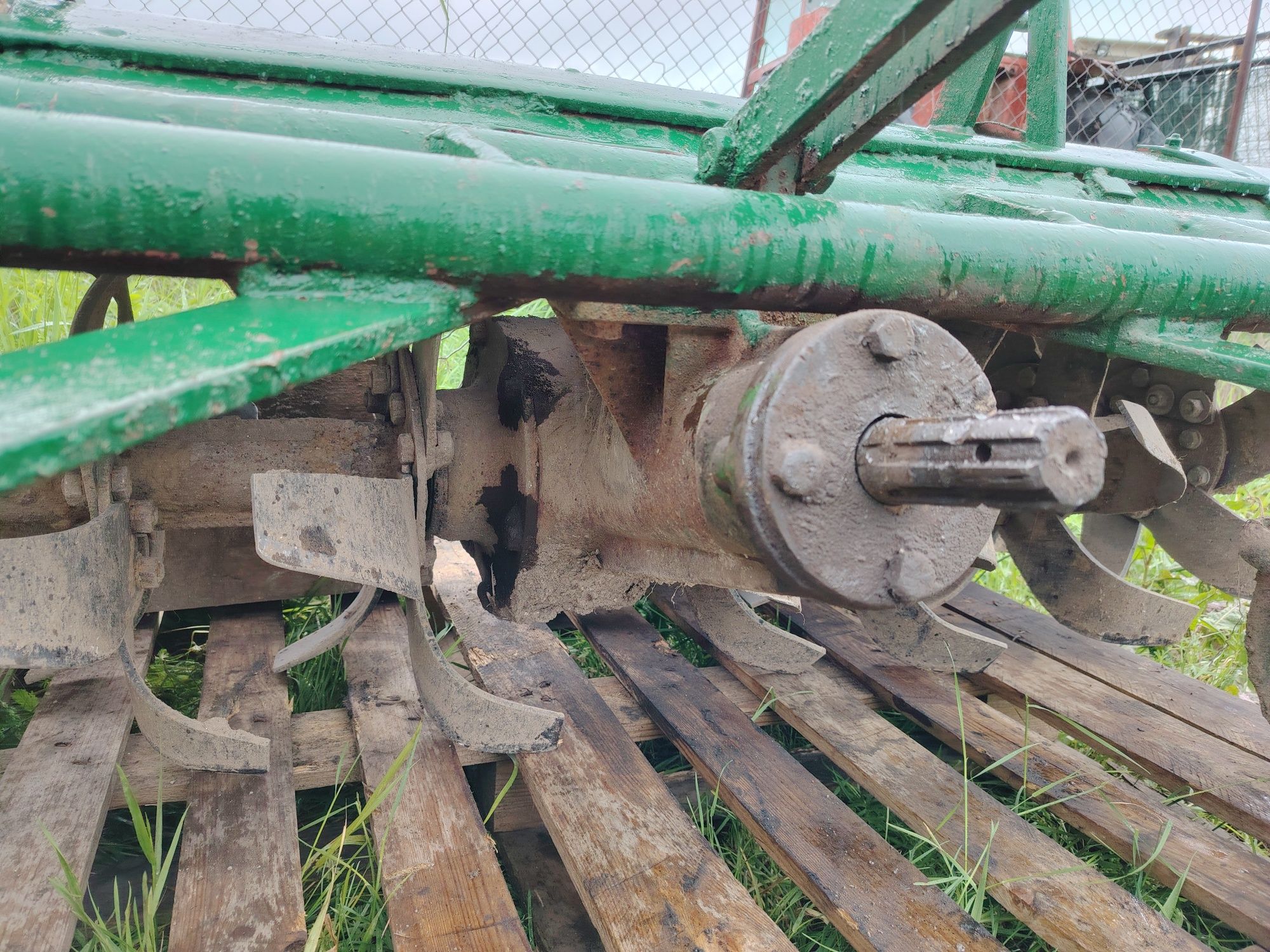 Freză de pământ L-1,80m