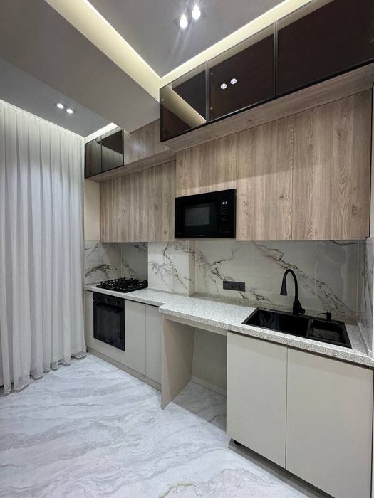 Продажа в Центре Жк "Yakkasaray City Mall" 2 комнатная 3/10