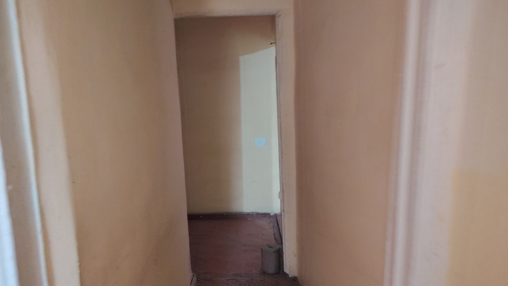 Jizzax shahrida 2 xonali kvartira sotiladi