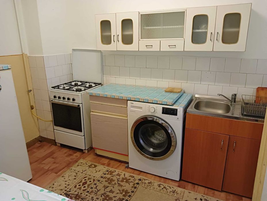 Garsoniera spațioasă, 38 mp, călduroasă