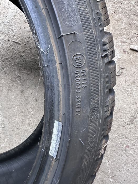Anvelope iarna 225 40 r18