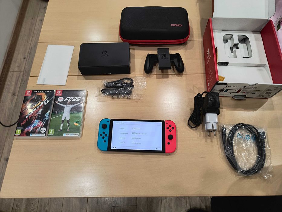 Nintendo switch oled почти нова + игри